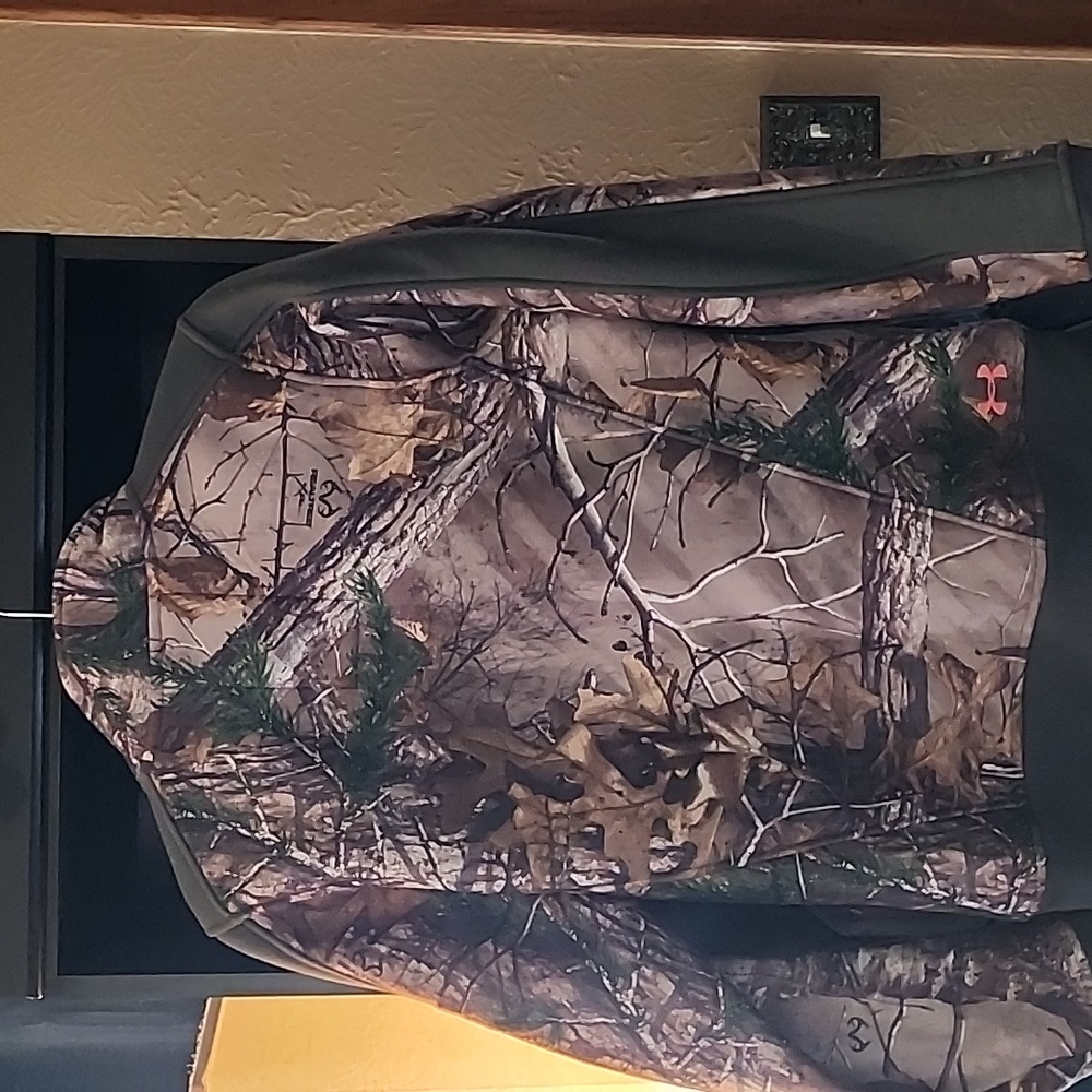 Under Armor Jacket - image 4